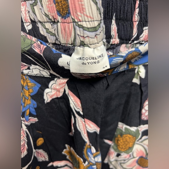 Floral Midi Skirt - Picture 2 of 3